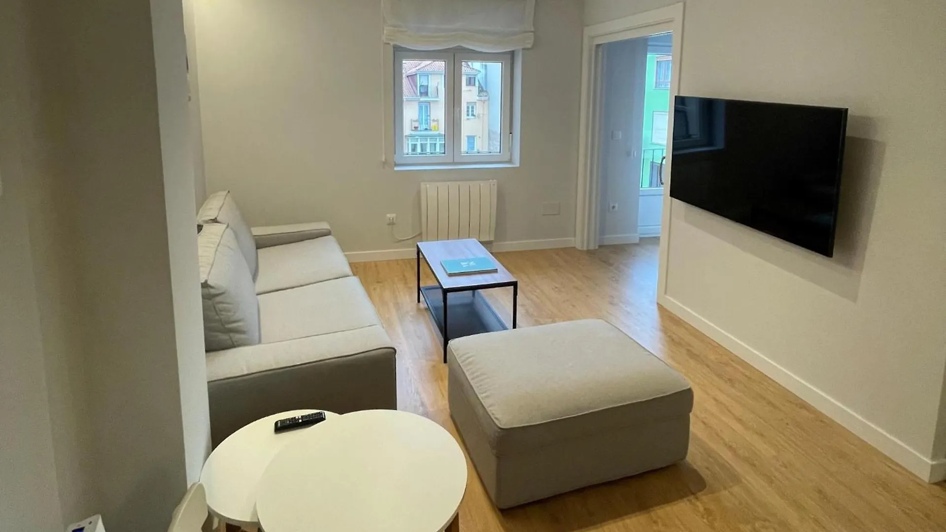 Pisazo A Estrenar En Pleno Centro Apartment Santander